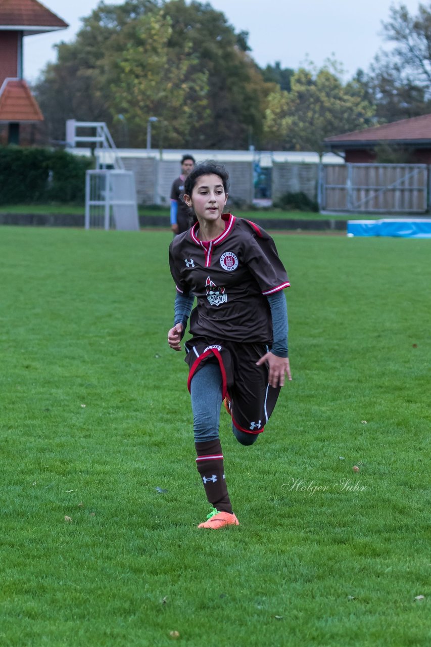 Bild 97 - C-Juniorinnen Halstenbek-Rellingen - St.Pauli : Ergebnis: 0:5